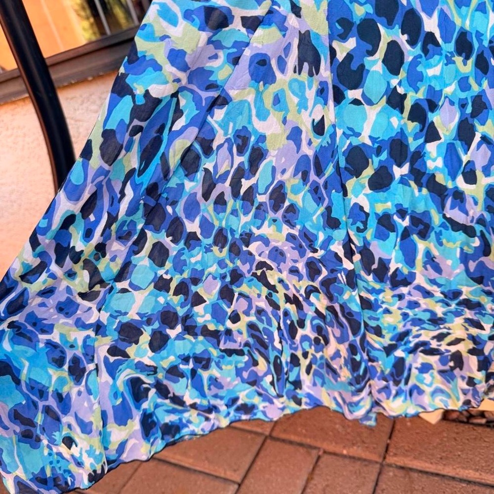 Blue & green print midi skirt. - Picture 3 of 5
